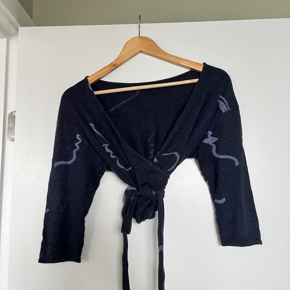 Paloma Wool Felipa Blue/Gray Wrap top - Picture 7 of 8